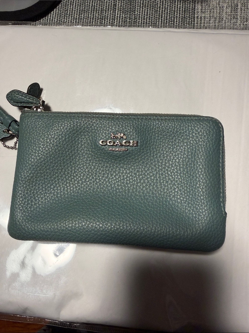 Coach Leather double Zip-Top Wristlet Green